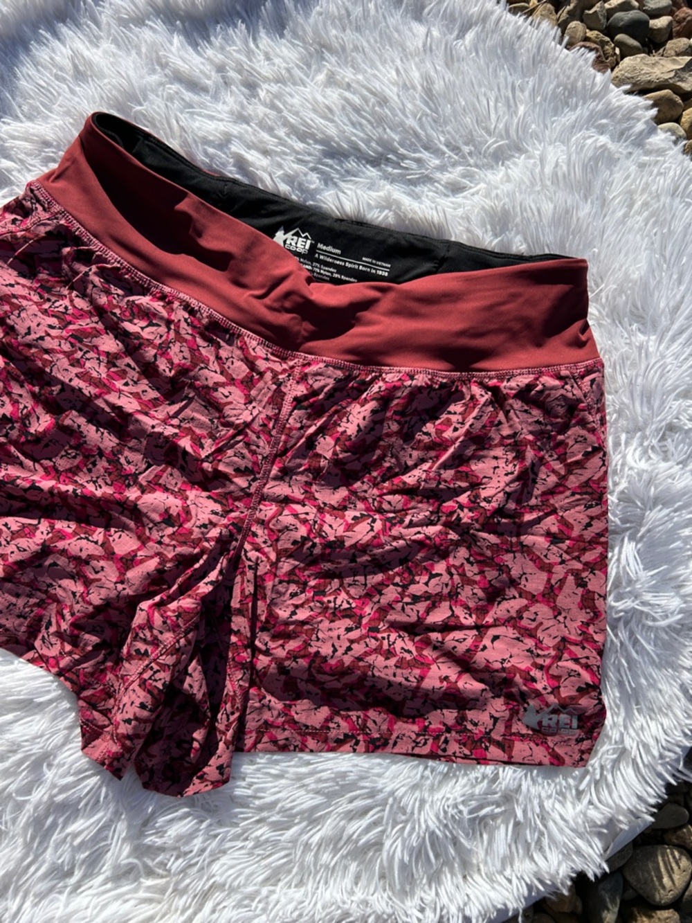 REI Co-Op Swiftland 5" Running Shorts Rocky Ridge Shaded Sumac Size Medium - Picture 7 of 16